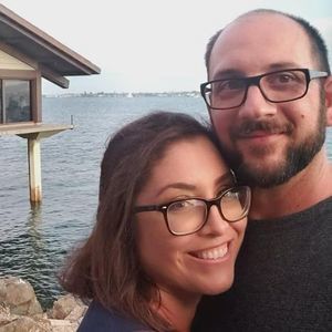 Meet your Posher, Lara